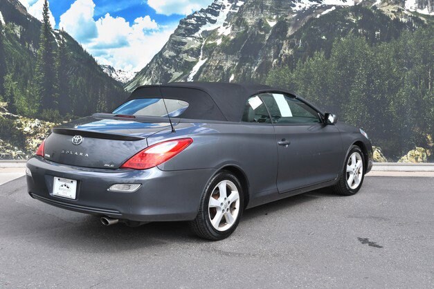 2007 Toyota Camry Solara SLE photo 3
