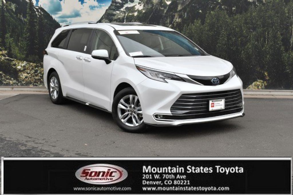 New 2024 Toyota Sienna Limited Van Passenger Van