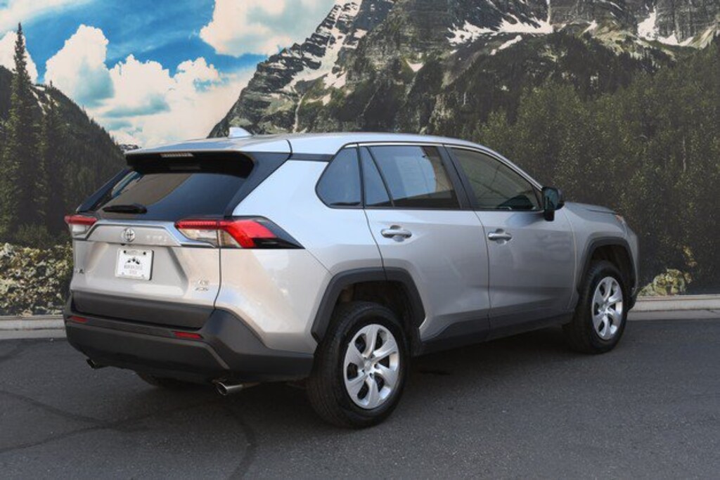 Used 2024 Toyota RAV4 LE SUV