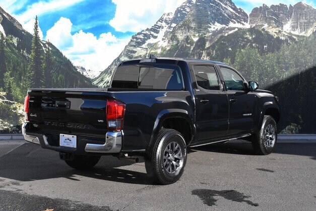 2023 Toyota Tacoma SR5 V6 photo 3