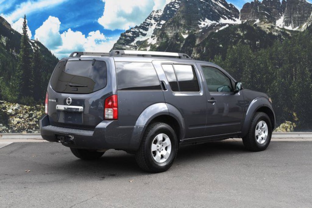 Used 2011 Nissan Pathfinder S SUV