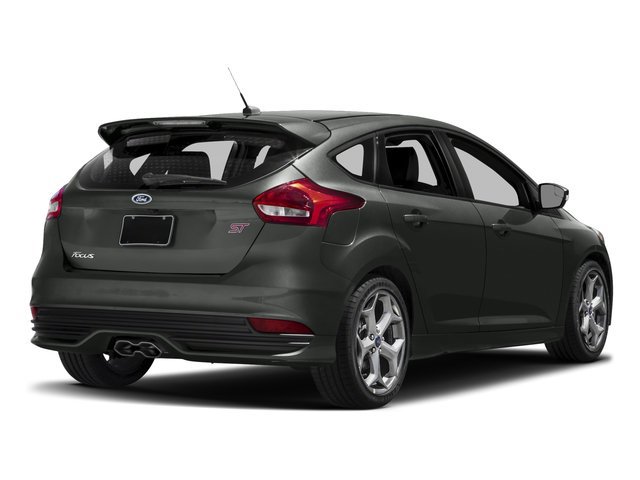 2017 Ford Focus ST Base Hatchback