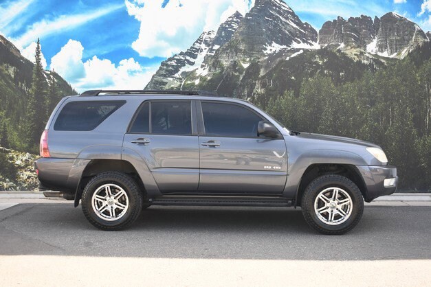 2004 Toyota 4Runner SR5 V6 photo 2