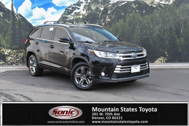 2018 Toyota Highlander Limited Platinum's photo