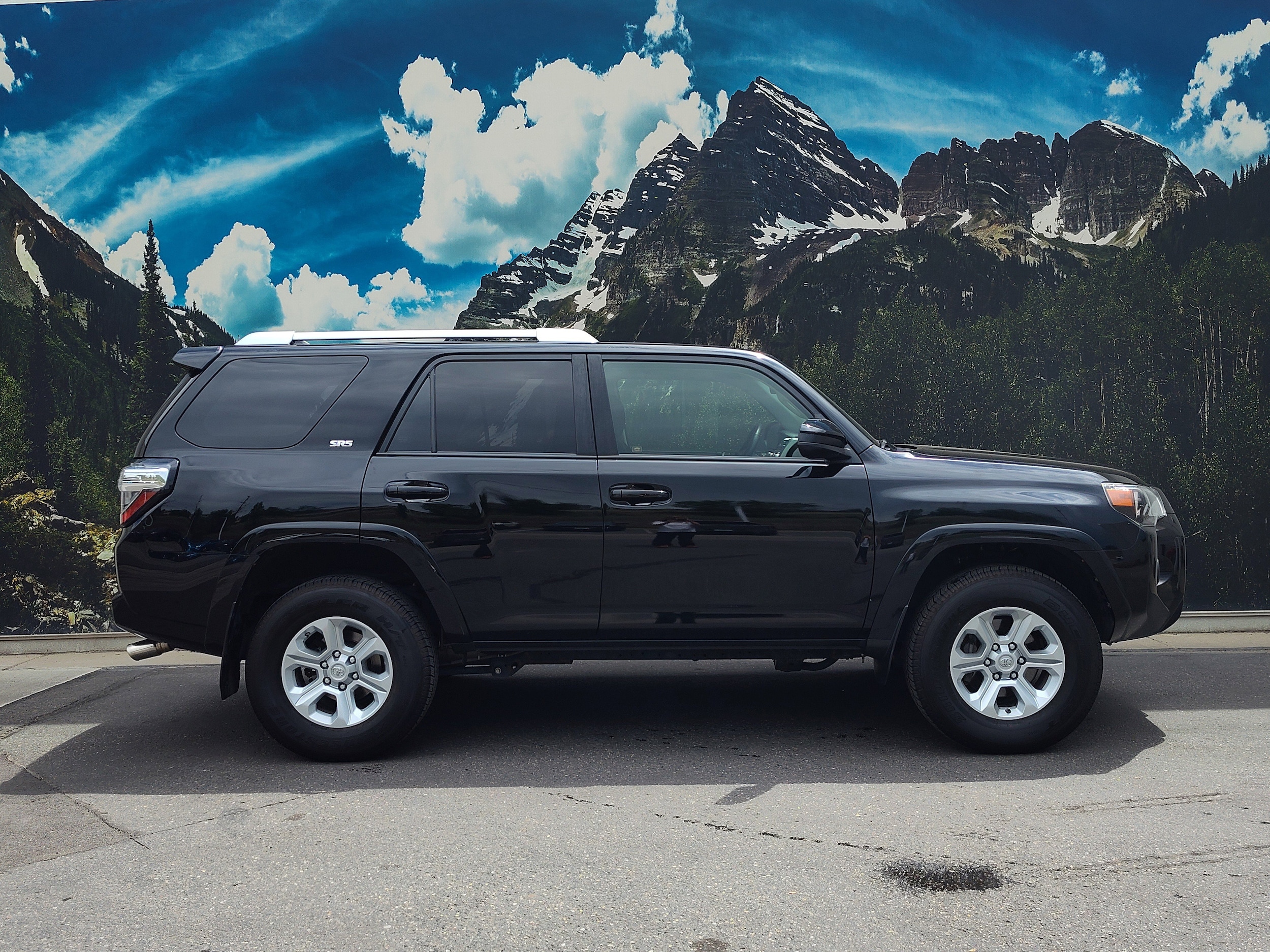 Certified 2018 Toyota 4Runner SR5 with VIN JTEBU5JR6J5556868 for sale in Denver, CO