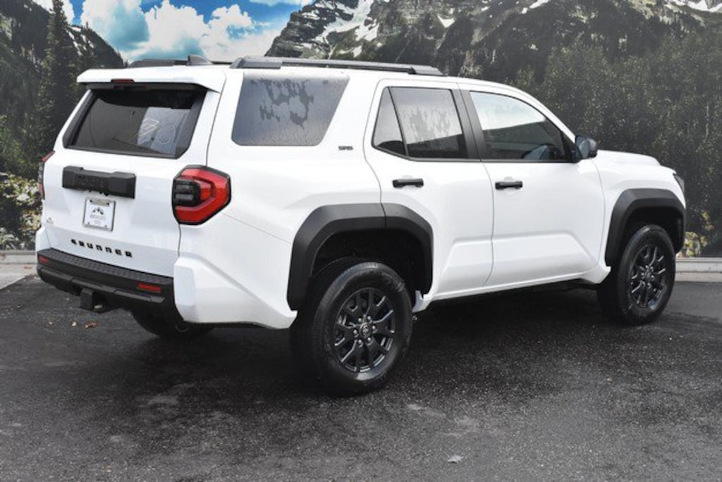 New 2025 Toyota 4Runner SR5 SUV