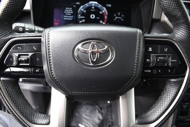 2024 Toyota Tundra Limited - Photo 33