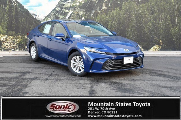 2026 Toyota Camry LE's photo