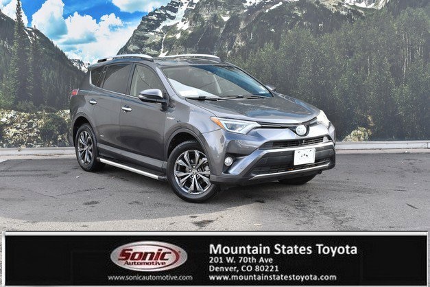 2016 Toyota RAV4 Limited's photo