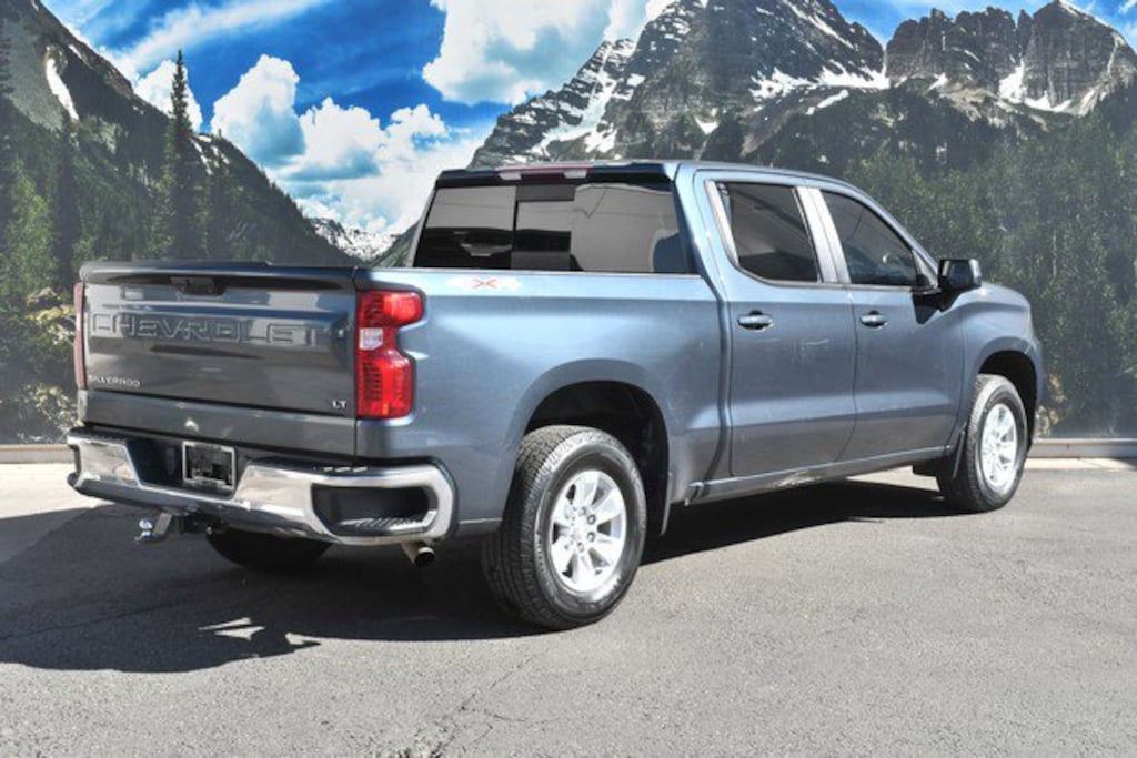 Used 2020 Chevrolet Silverado 1500 LT Truck Crew Cab