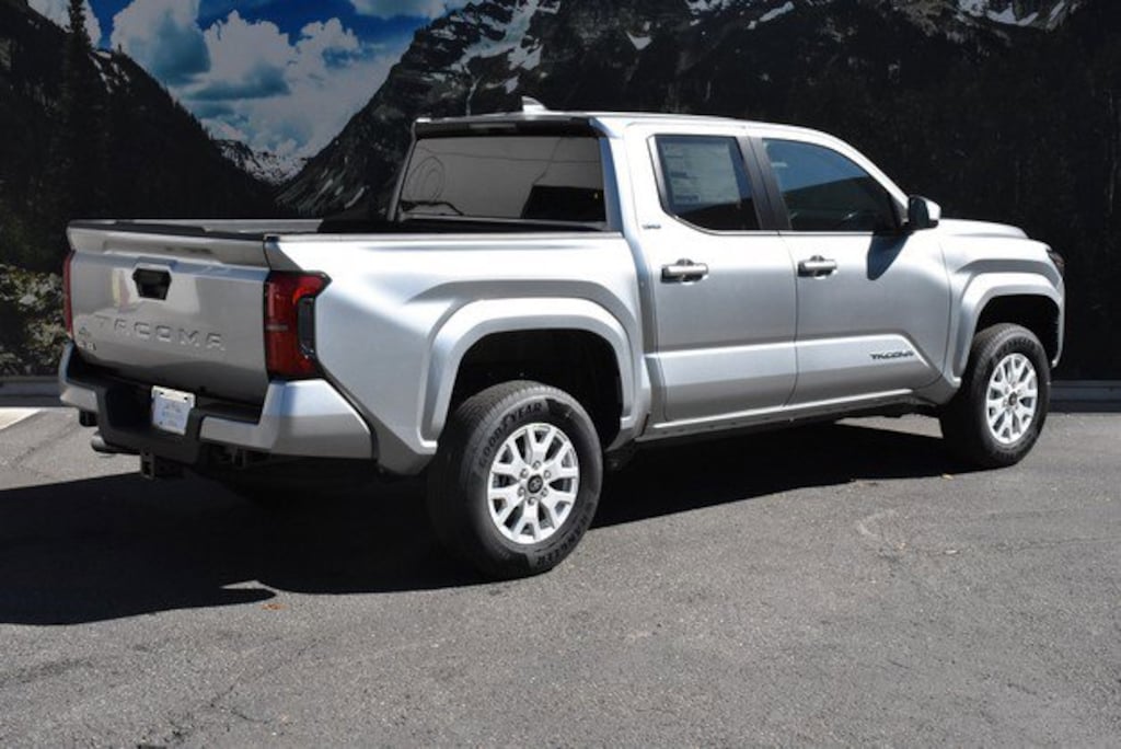 New 2025 Toyota Tacoma SR5 Truck Double Cab