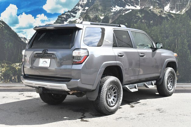 2019 Toyota 4Runner TRD Premium photo 3