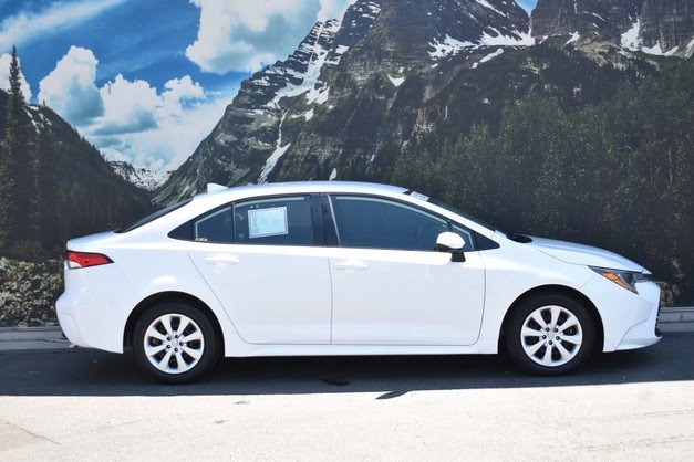 Certified 2023 Toyota Corolla LE with VIN 5YFB4MDE5PP031173 for sale in Northfield, Minnesota
