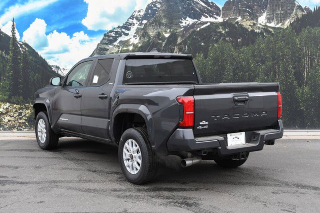 New 2025 Toyota Tacoma SR5 Truck Double Cab