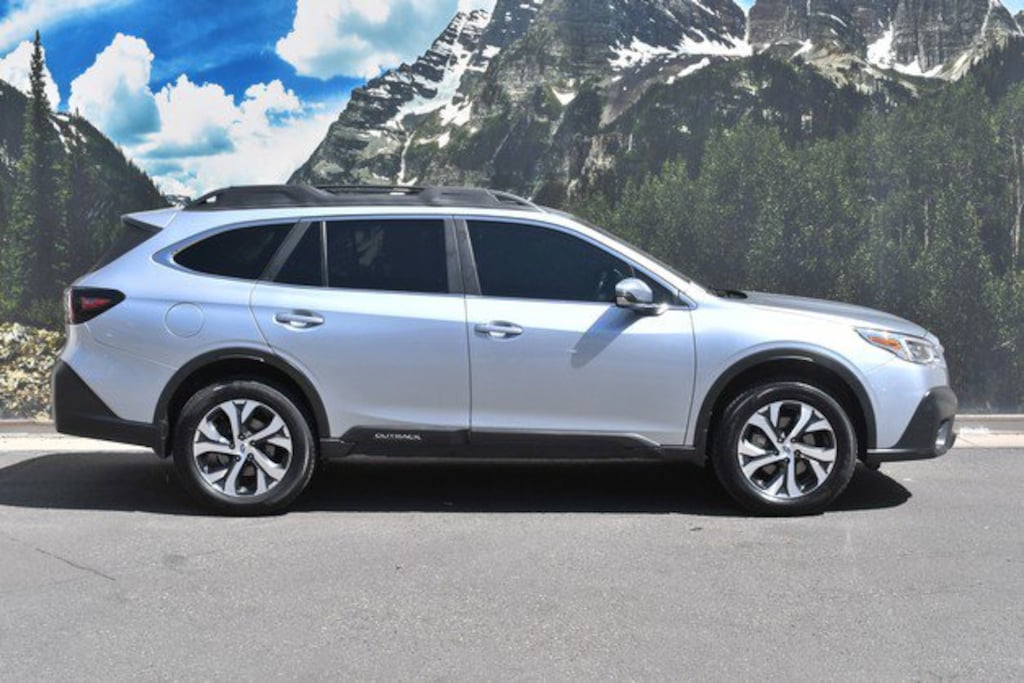 Used 2021 Subaru Outback Limited SUV