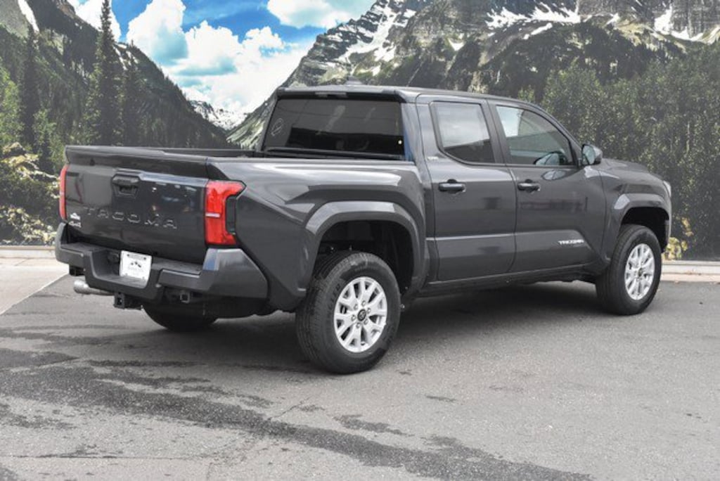New 2025 Toyota Tacoma SR5 Truck Double Cab