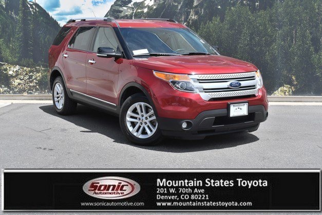 2015 Ford Explorer XLT 4x4's photo