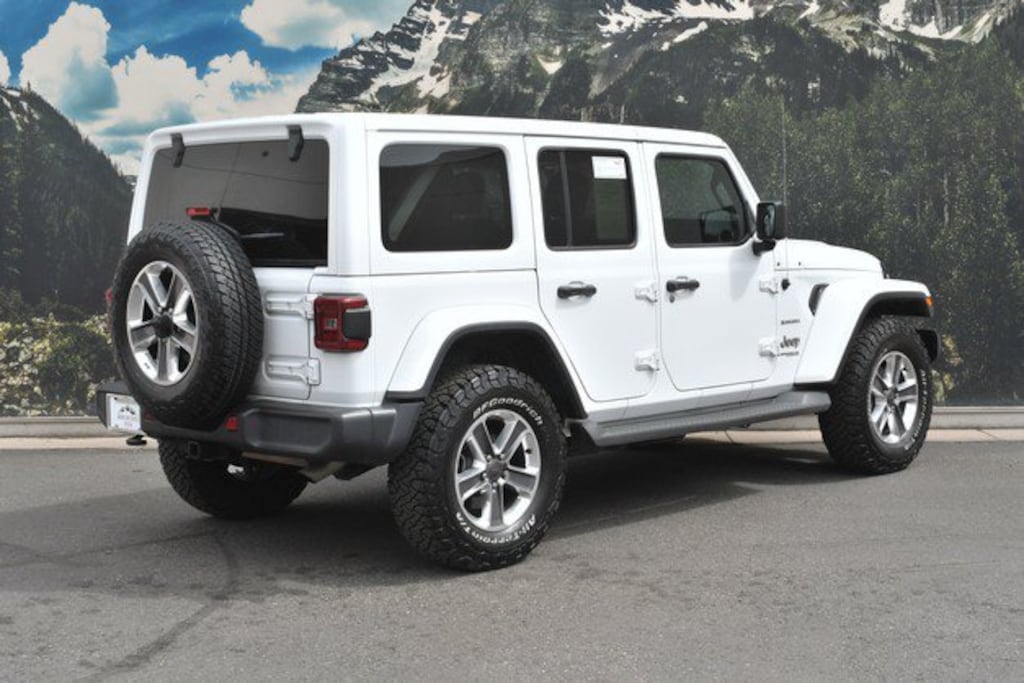 Used 2021 Jeep Wrangler Unlimited Sahara SUV