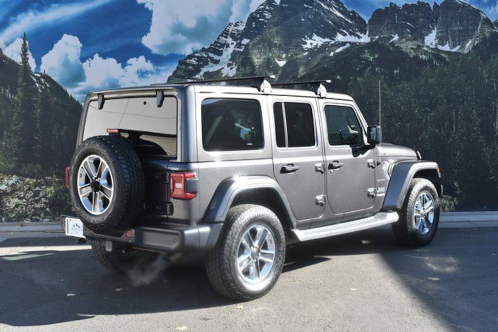 Used 2019 Jeep Wrangler Unlimited Sahara 4x4 SUV