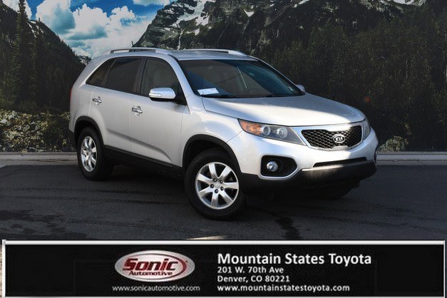 2011 Kia Sorento LX's photo