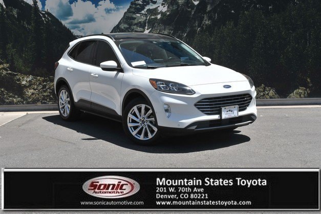 Escape Titanium Hybrid SUV
