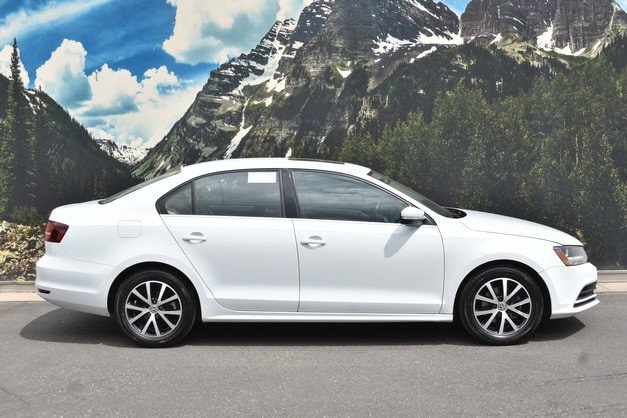 Used 2017 Volkswagen Jetta SE with VIN 3VWDB7AJ2HM270817 for sale in Denver, CO