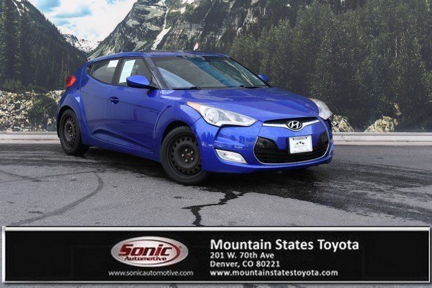 2012 Hyundai Veloster Base W/Black Hatchback