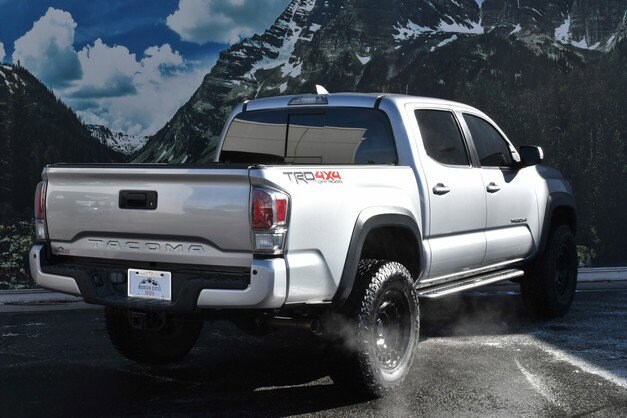 2020 Toyota Tacoma TRD V6 photo 3