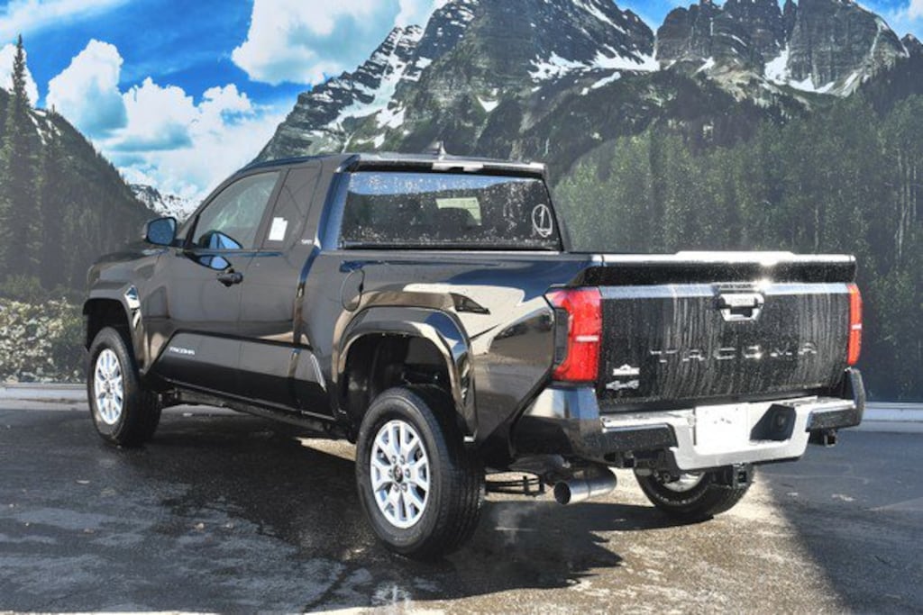 New 2026 Toyota Tacoma SR5 Truck XtraCab