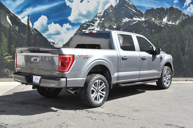 2021 Ford F-150 XL photo 2