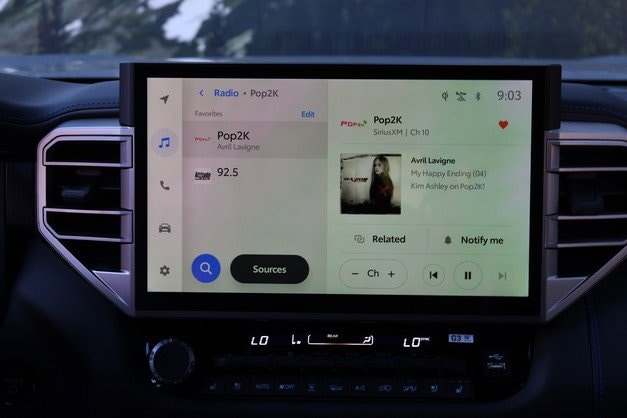 2026 Toyota Sequoia Platinum - Photo 11