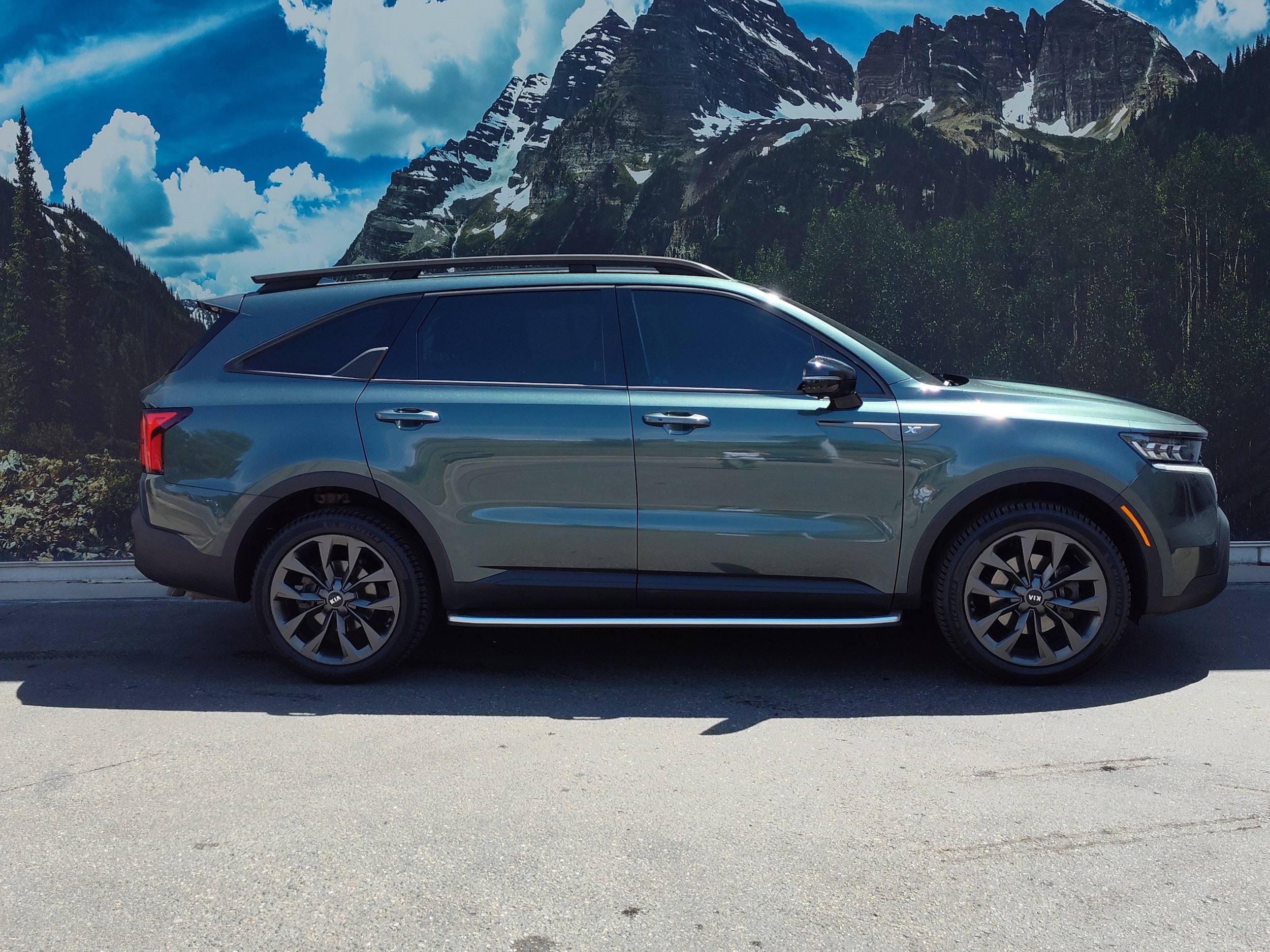 Used 2021 Kia Sorento X-Line with VIN 5XYRKDLF0MG041866 for sale in Denver, CO