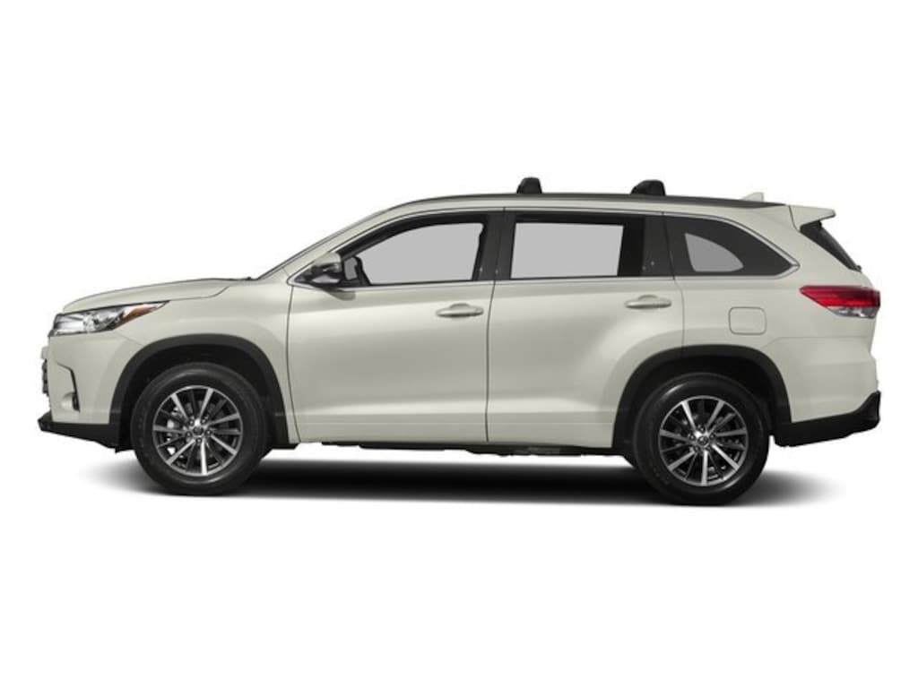 Used 2017 Toyota Highlander XLE V6 SUV