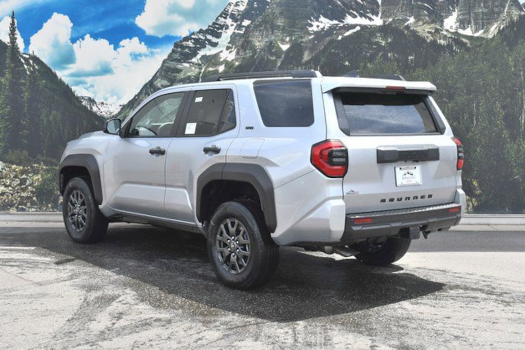 New 2026 Toyota 4Runner SR5 SUV