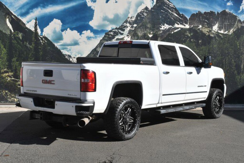 Used 2015 GMC Sierra 3500HD Denali Truck Crew Cab