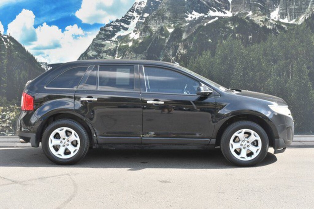 Used 2011 Ford Edge SEL SUV