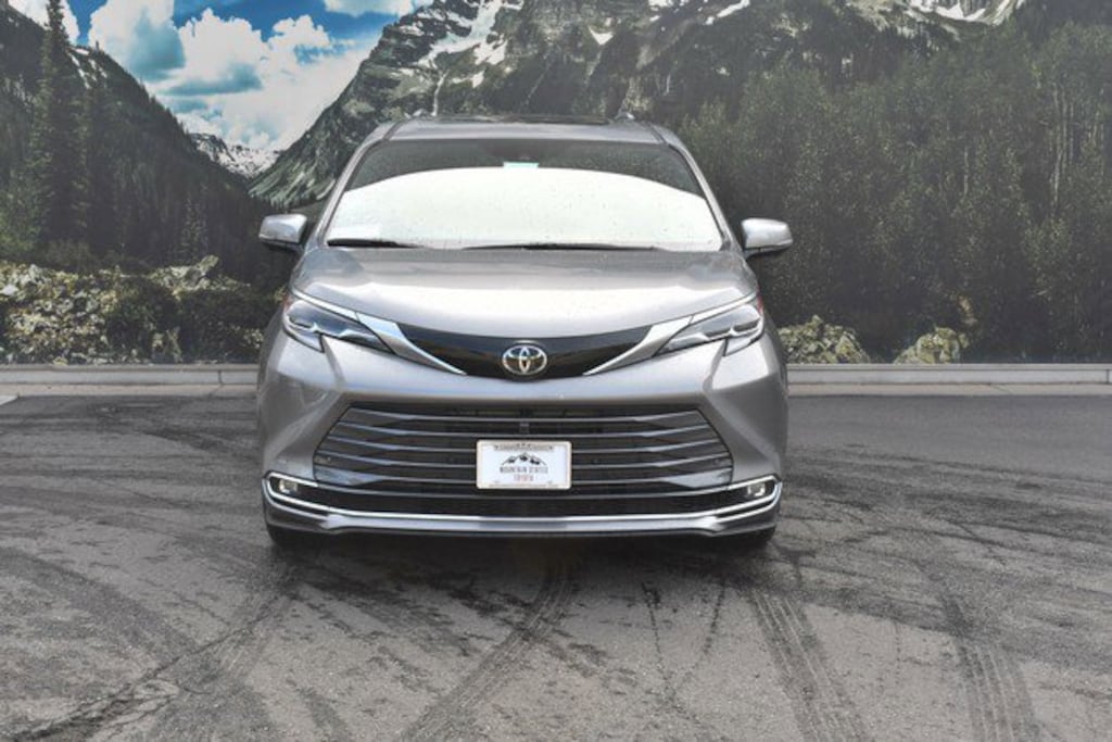 New 2026 Toyota Sienna Platinum Van Passenger Van
