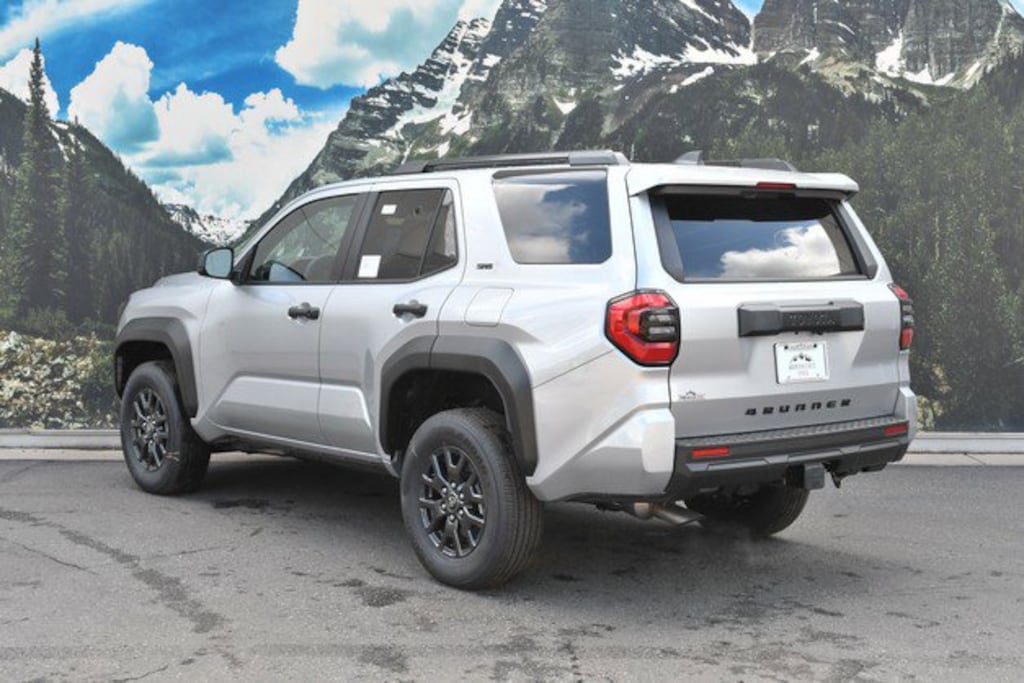 New 2026 Toyota 4Runner SR5 SUV