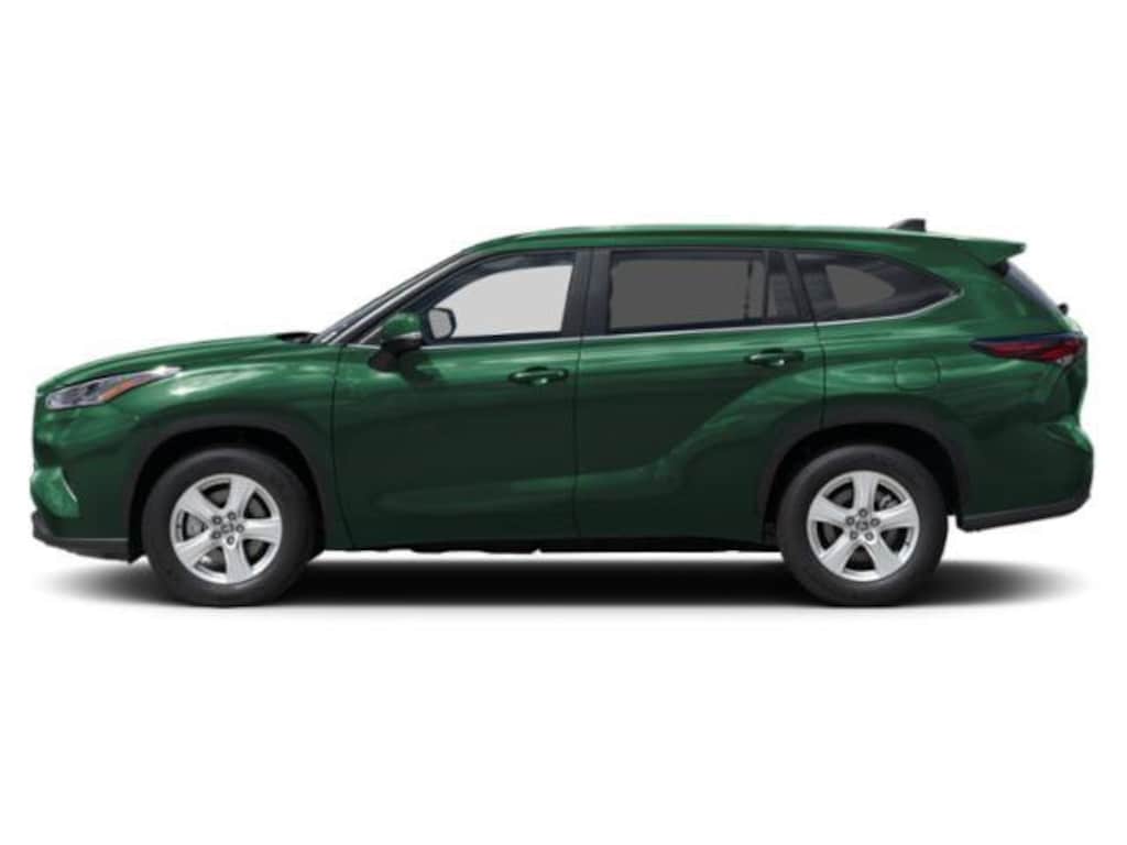 Used 2025 Toyota Highlander LE SUV