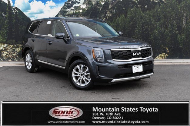 2022 Kia Telluride LX's photo