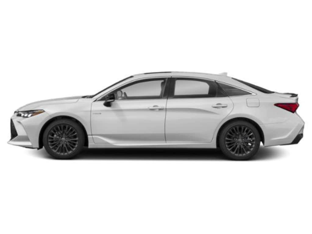 Used 2019 Toyota Avalon Hybrid XSE Sedan