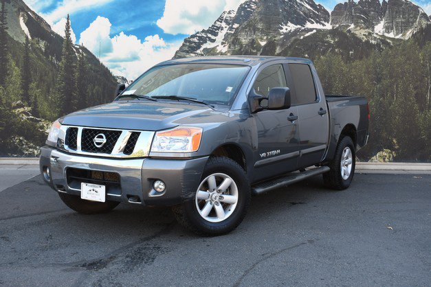 2013 Nissan Titan SV Truck Crew Cab