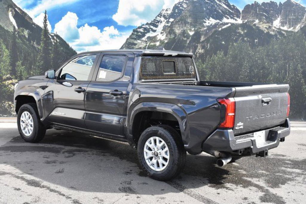 New 2025 Toyota Tacoma SR5 Truck Double Cab