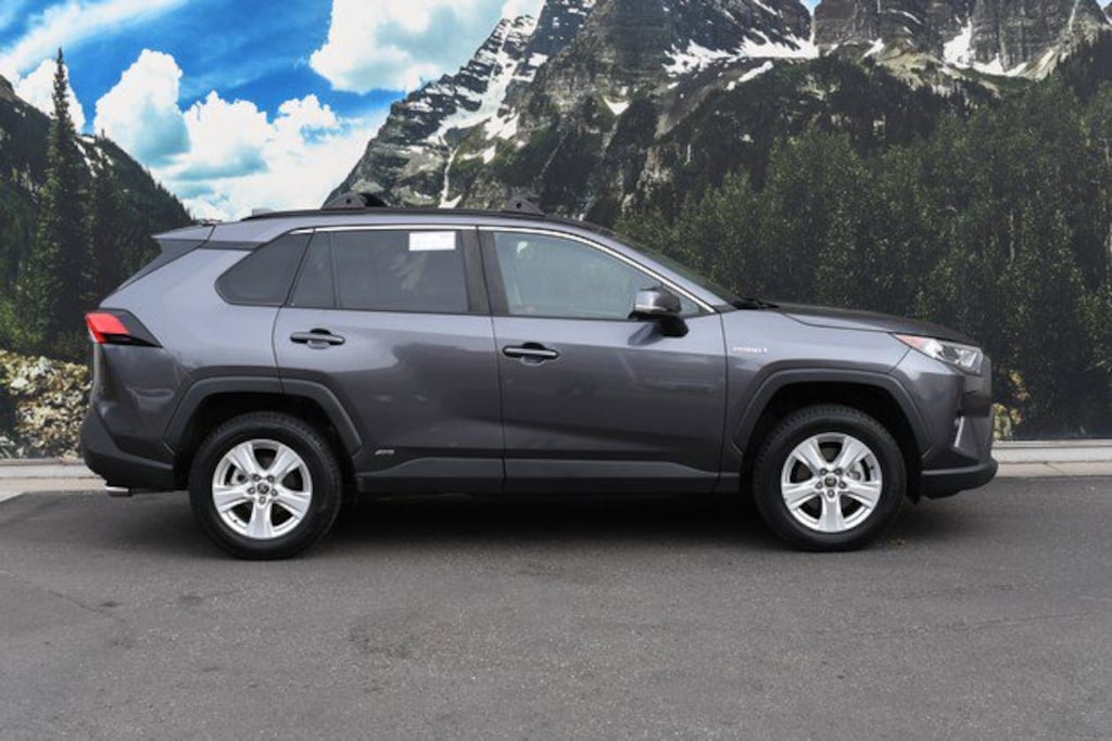 Used 2021 Toyota RAV4 Hybrid XLE SUV