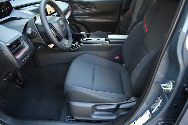 Prius Plug-in Hybrid SE Hatchback