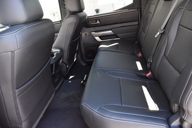 2026 Toyota Tundra SR5 - Photo 18