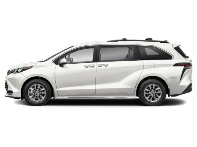 Used 2025 Toyota Sienna LE 8 Passenger Van Passenger Van