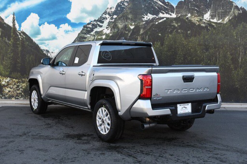 New 2025 Toyota Tacoma SR5 Truck Double Cab