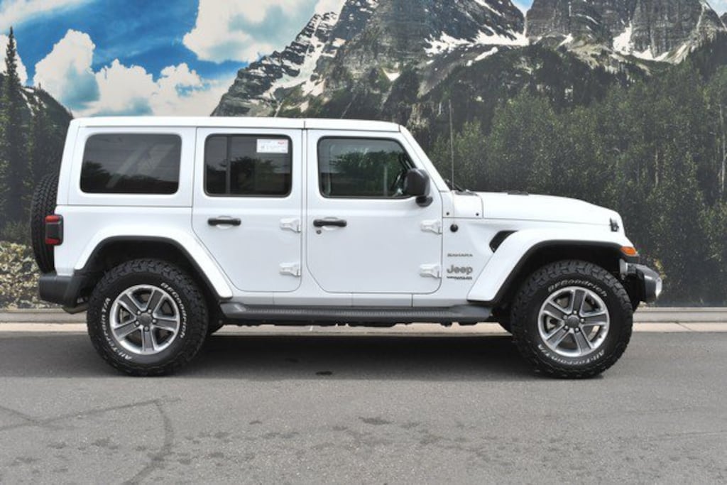 Used 2021 Jeep Wrangler Unlimited Sahara SUV