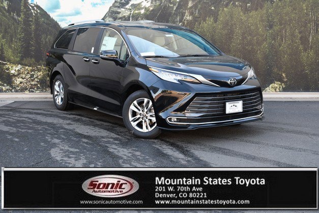 2026 Toyota Sienna Limited 7-Passenger Hybrid AWD's photo